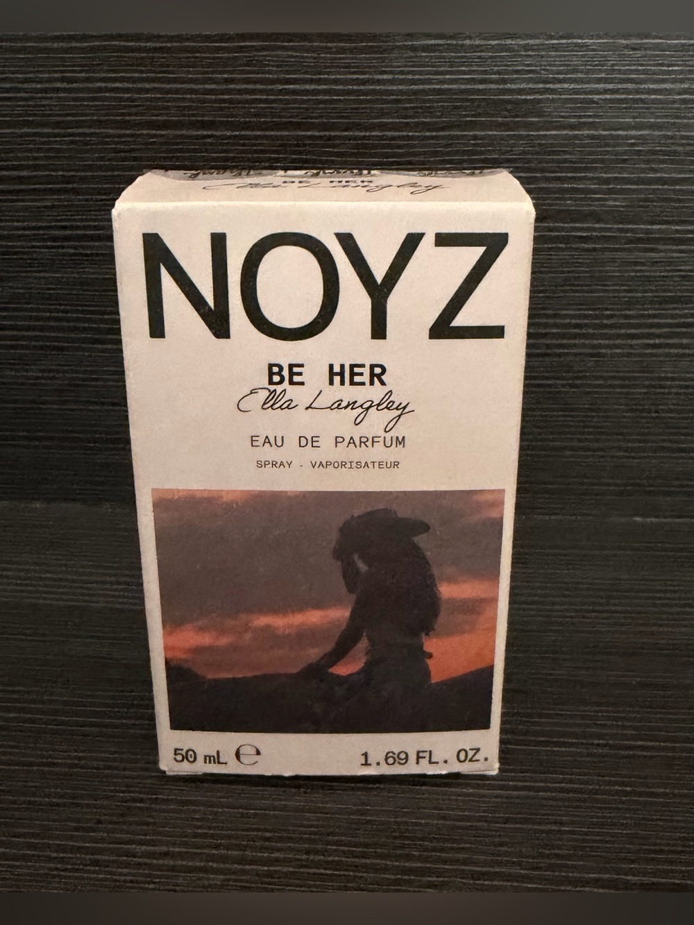 NOYZ Be Her by Ella Langley Eau de Parfum - Clear Bottle with White Cap - Picture 5 of 10